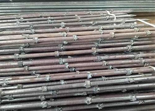 秀山隧道钢花管